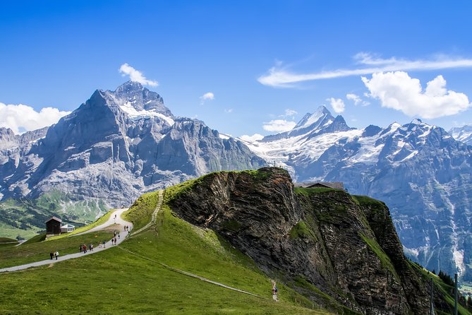 Jungfrau Travel Pass 3-8 days - Lake boats and wet-day backup plans