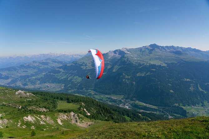 KLOSTERS: Paragliding For 2 - Couples (Video &Photos Incl.) - Key points at a glance