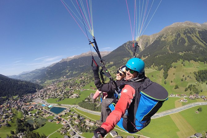 Klosters Tandem Paragliding Flight from Gotschna - Who Will Enjoy This Flight Most