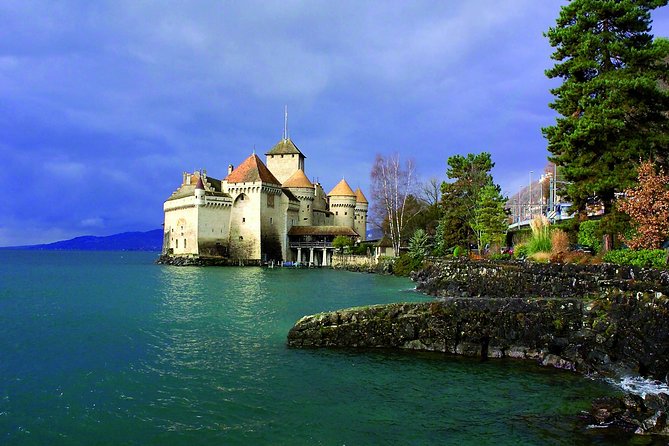 (KTL303) - Winter Tour Montreux and Chaplin's World from Lausanne - Montreux: lunch, music, and a little freedom