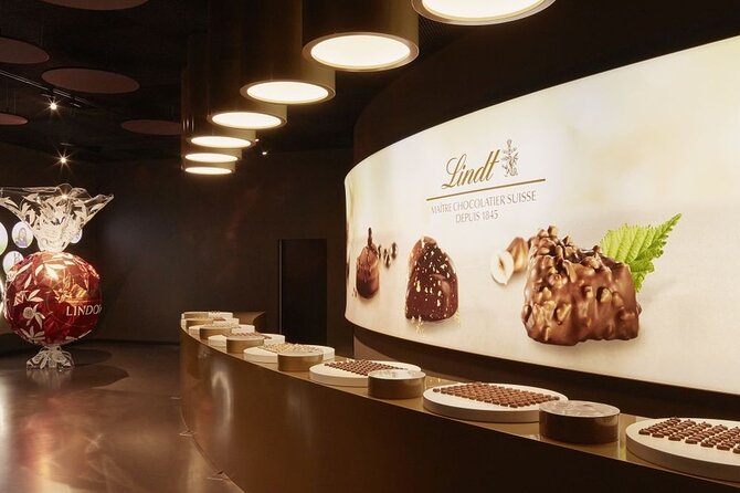 LINDT Home of Chocolate, Cruise On Lake Zurich And Old Town Walking Tour - Chocolate science at Lindt Home of Chocolate