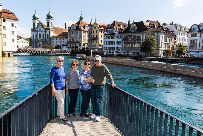 Lucerne Best Guided Walks - Lake, river, and old-town connections
