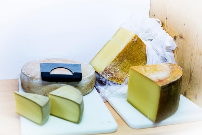 Lucerne CH Experience: Cheese, Chocolate, Chapel Bridge & Château - What $198.38 buys you