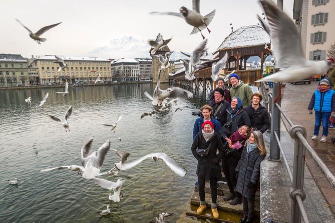 Lucerne Private Walking Tour with a castle visit! - Lake Lucerne: a breathing space between monuments