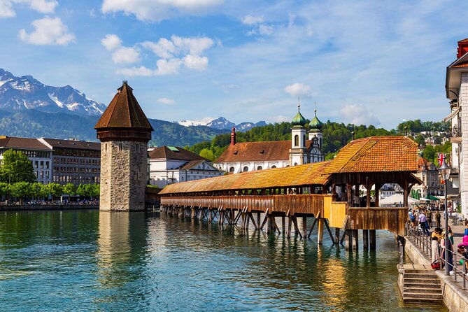 Luzern Elegance: Private City Walk and Panoramic Lake Cruise - Key points at a glance