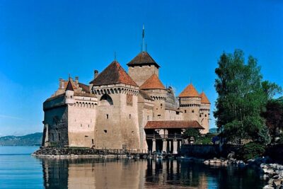 Montreux, Vevey, Chaplin’s World and Chillon Castle Private Tour