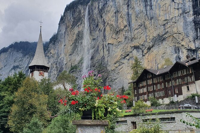 Mountain Majesty: Small Group Tour to Lauterbrunnen and Mürren - Key points to know before booking