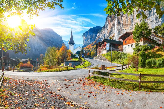 Mountain Majesty: Small Group Tour to Lauterbrunnen and Mürren - Small group advantages and one possible surprise