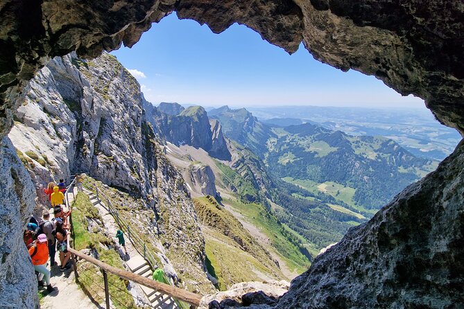 Mt Pilatus and Lucerne Day Trip from Zurich With Lake Cruise - Descending on the world’s steepest cogwheel railway