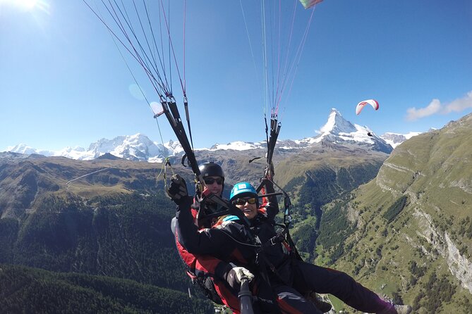Panoramic Paragliding Flight in Zermatt Matterhorn (15-20min) - Key details before you book