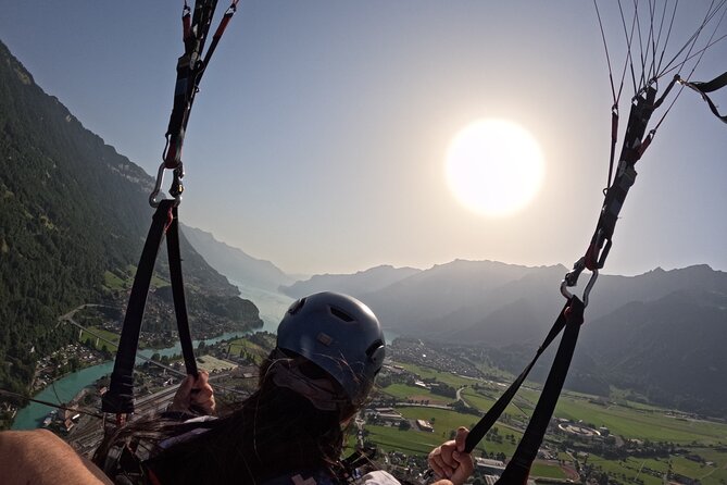 Paragliding male - A private flight with a professional guide
