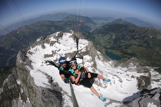 Paragliding Tandemflight Lucerne - Engelberg - The Engelberg and Brunni views
