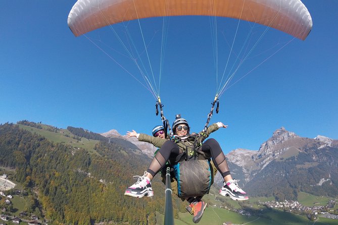 Paragliding Tandemflight Lucerne - Engelberg - Lake Lucerne, Pilatus, Sarnen, and Rigi