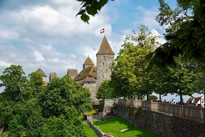 Private direct transfer: Basel to Zurich, English speaking driver - What happens from pickup to drop-off