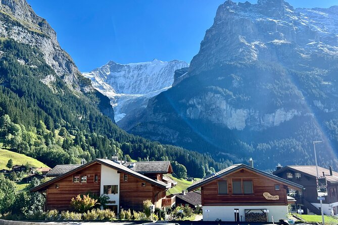 Private Grindelwald First and Alpine Villages Tour from Lucerne - Walking the 300-meter First Cliff Walk