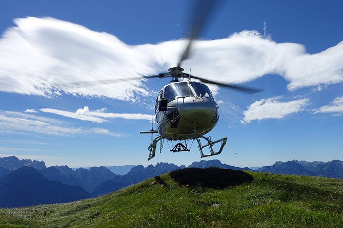 Private helicopter flight to Stockhorn mountain, with view to the Swiss Alps - Bern appears on the return route