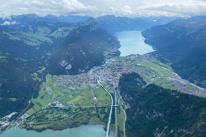 Private helicopter tour to the Swiss Alps - see the Eiger, Monch and Jungfrau - Lake Thun and its glacier-blue water