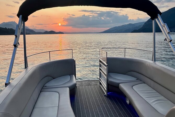 Private Sightseeing Boat Trip on Lake Thun, Interlaken - A private hour on Lake Thun