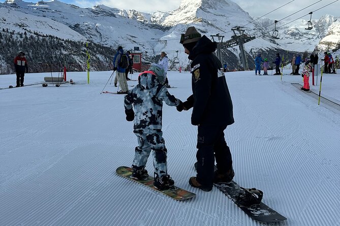 Private Snowboarding Lessons - 3 Hours Zermatt - Meeting at Sunnegga and getting ready