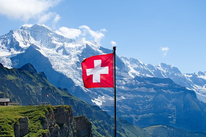 Private transfer Zurich to Basel (1-6 persons) - Mercedes comfort for a small private group