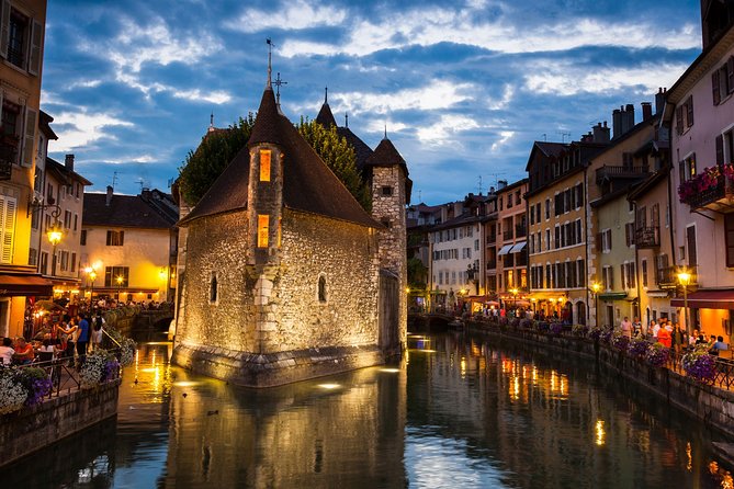 Private Trip from Geneva to Annecy in France - Lake Annecy supplies the big views