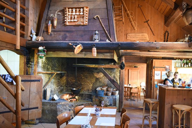 Private Trip from Geneva to Gruyeres: Cheese & Chocolate Tasting - Lunch in Gruyères is your flexible pause