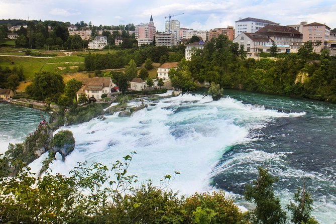 Private Trip to Rhine Falls - Europe's largest waterfalls - Who will get the most from this tour?