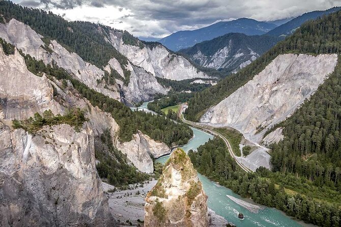 Private unforgettable Swiss Grand Canyon tour - The essential points at a glance