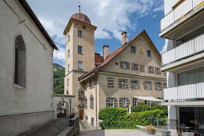 Private unforgettable Swiss Grand Canyon tour - One hour inside Museum Regiunal Surselva