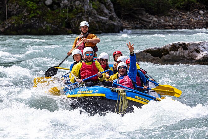 Rafting Vorderrhein in Graubünden - From Ilanz to the heart of the Rhine Gorge