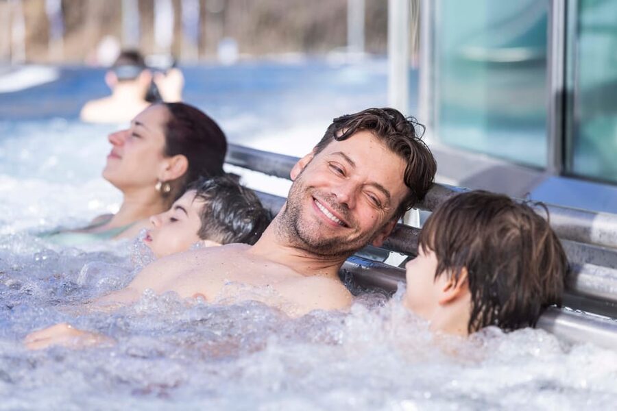Rivera-Ticino: Splash e Spa Tamaro 4-Hour Waterpark Ticket - Four hours is enough, but use the clock well