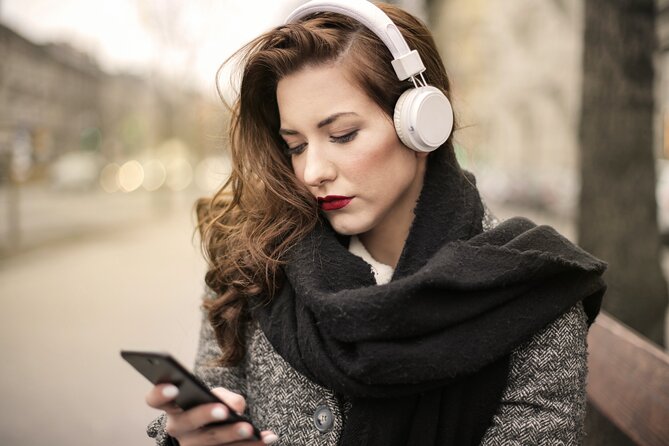 Self-Guided Audio City Tour in Zurich - From Alfred Escher to Lindenhof Hill