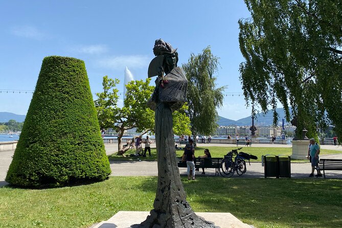 Self-Guided Audio Tour to the Many Faces of Geneva - Jet d’Eau and the question behind the fountain