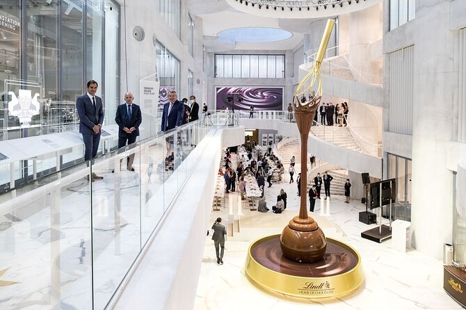 Small Group Zurich Walking Tour, Cruise and LINDT Factory - Key points to know before booking