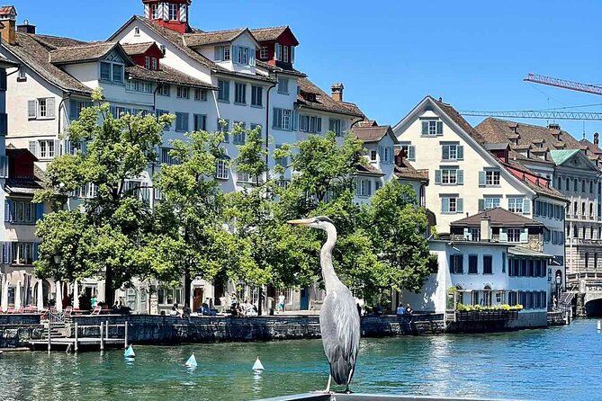 Small Group Zurich Walking Tour, Cruise and LINDT Factory - Why this Zurich combination works