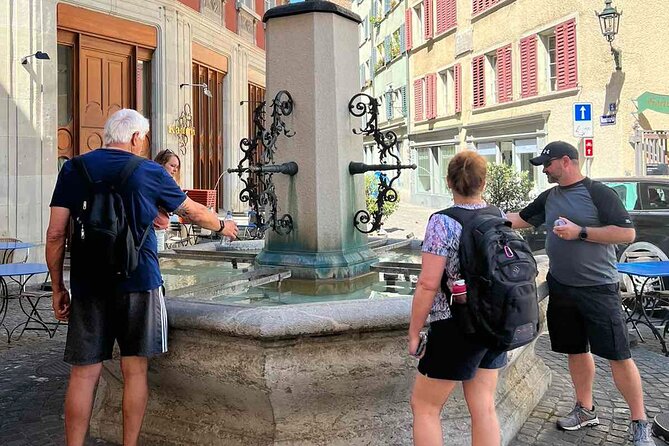Small Group Zurich Walking Tour, Cruise and LINDT Factory - One hour on Lake Zurich