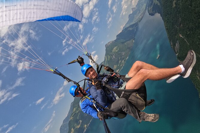 Tandem Paragliding Flight in the Lucerne Region - The ride up is part of the cost