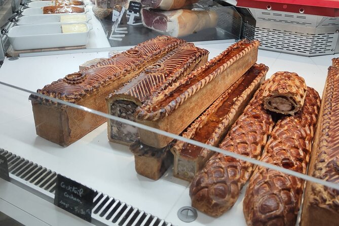 Taste Geneva – A Full Food Tour of Swiss Flavors by Do Eat Better - Ending beside the Jet d’Eau with Swiss chocolate