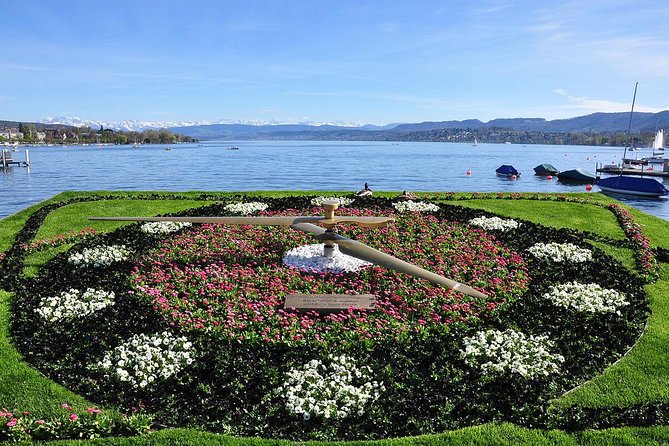 The Best of Zurich Including Panoramic Views in a Small Group Walking Tour - Walking through the Old Town’s major sights