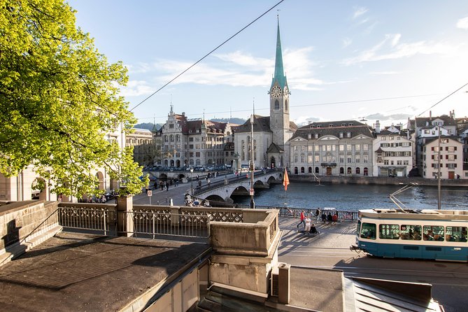The Secret Doors of Zurich - Who will enjoy this experience most?