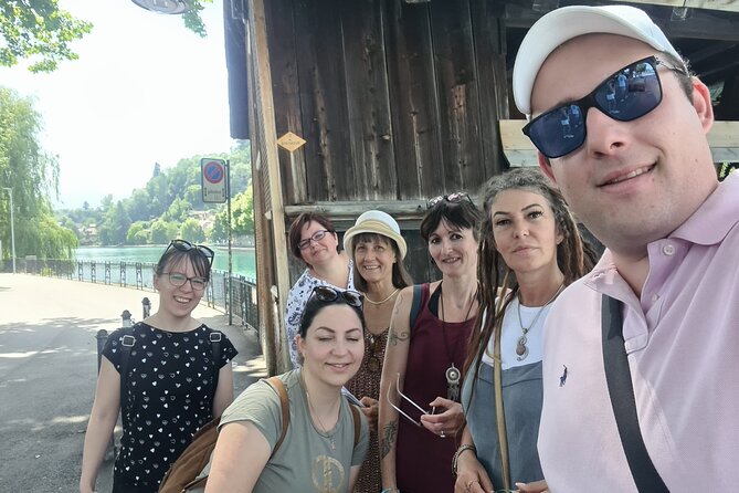 Thun Scavenger Hunt and Sights Self-Guided Tour - Solving questions instead of following a lecture