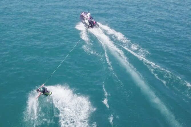 Wakeboarding Lake Zurich - afternoon ! - Two 15-minute sessions for each person