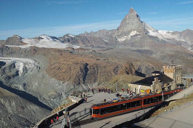 Zermatt Guided Day Hike - Lakes, photo stops, and the value of a local guide