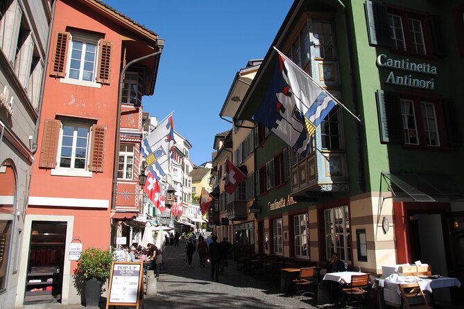 Zurich 360° City Walk Tour Including Hidden Spots - Why this Zurich walk is different