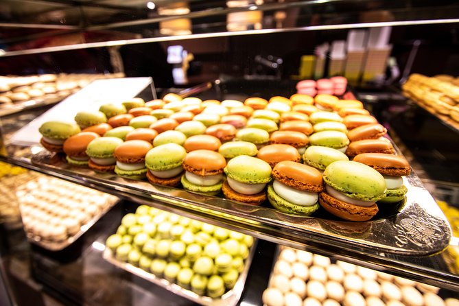 Zurich: Chocolate Tasting and Walking Tour with a Local - Second Stop: A Chocolate Shop with a Story