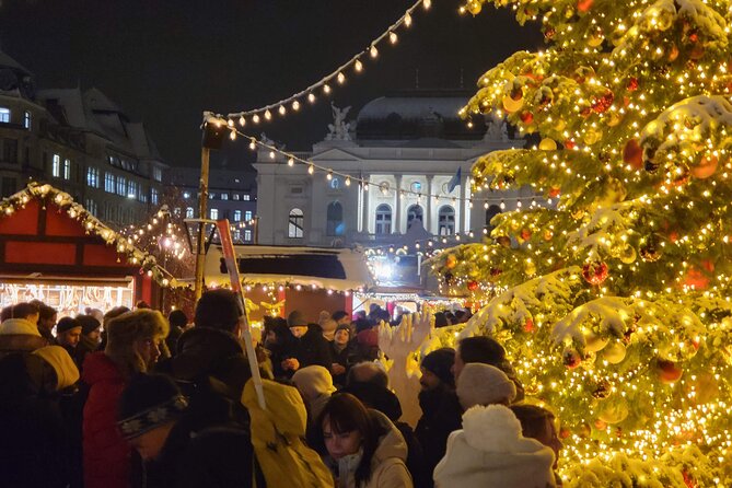 Zurich Christmas Market Tour - Bellevue Square and Zurich Wiehnachtsdorf