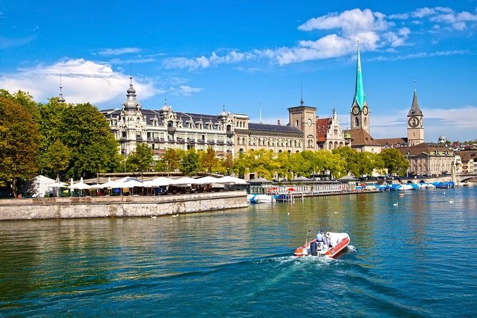 Zurich City Tour with Audio Commentary - Old Town churches and guild houses from the trolley