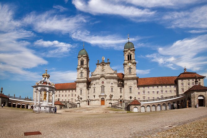 Zurich, Einsiedeln and Rapperswil by private vehicle and boat (Private Tour)! - Lindenhof Hill and the best city view