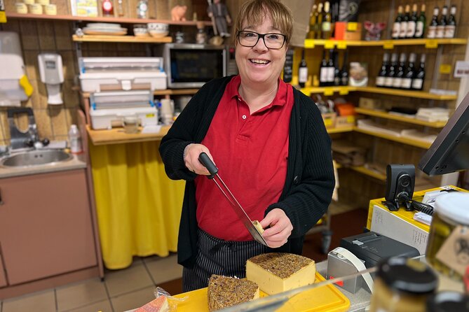 Zurich Food Tour with 10 Local Delicacies, Cheeses & Chocolates - What you actually eat and drink