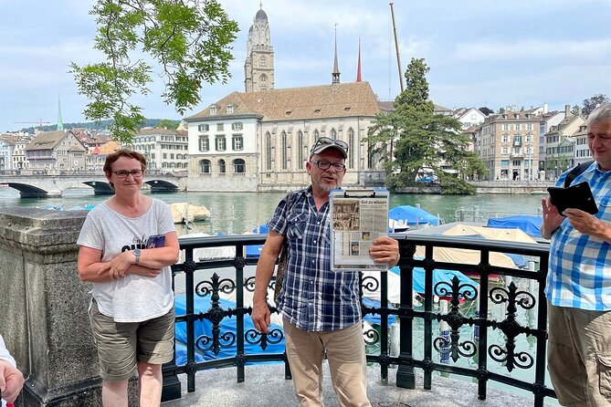 Zurich Highlights with Lake Cruise & Optional FIFA Museum Ticket - A 25-minute walk through Zurich’s Old Town